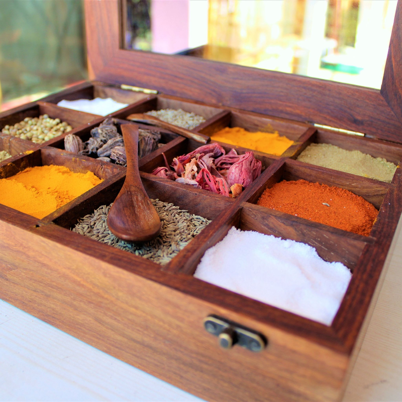sheeshamwoodhandcraftedspiceboxherbboxlargewith12partitions5_e050f706-f5c2-418f-8eaf-fca4d66ef4ed-4x
